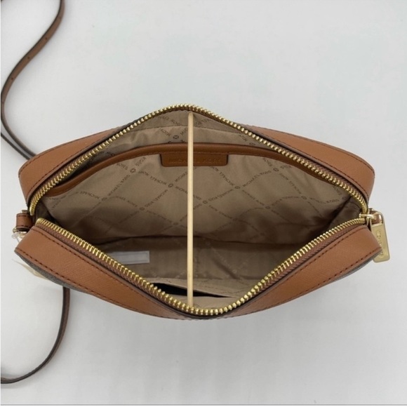 Michael Kors Large EW Crossbody Bag Brown/Gold - Picture 8 of 11